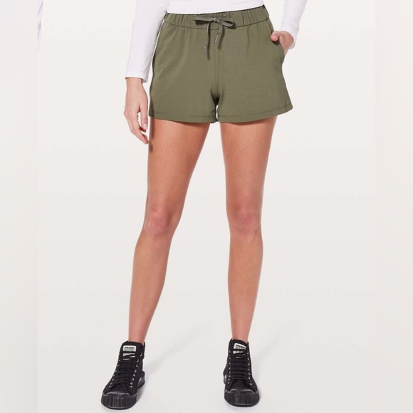 lululemon athletica Pants - LULULEMON | On The Fly Short